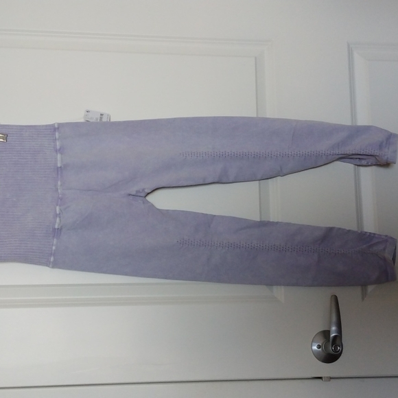 Free People Movement M/L leggings NWT ombre lavender/pale blueish - Picture 6 of 6